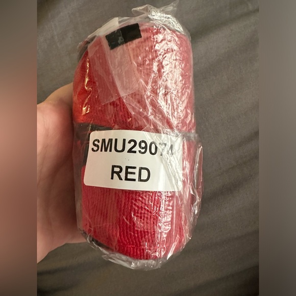 9 Round Red Kickboxing/ boxing  hand wraps - Picture 2 of 4